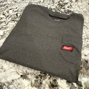 Milwaukee Shirt men’s size L